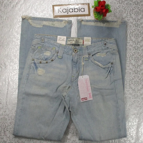 LEVI'S Superlow Bootcut Jeans NWT Size 7M      #40 - Picture 1 of 7